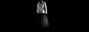 Afternoon-suit,-corolle-skirt-in-black-wool,-natural-shantung-jacket,-Haute-Couture-Spring-Summer-1947,-corolle-line,-Christian-Dior,-Collection-Christian-Dior,-Paris