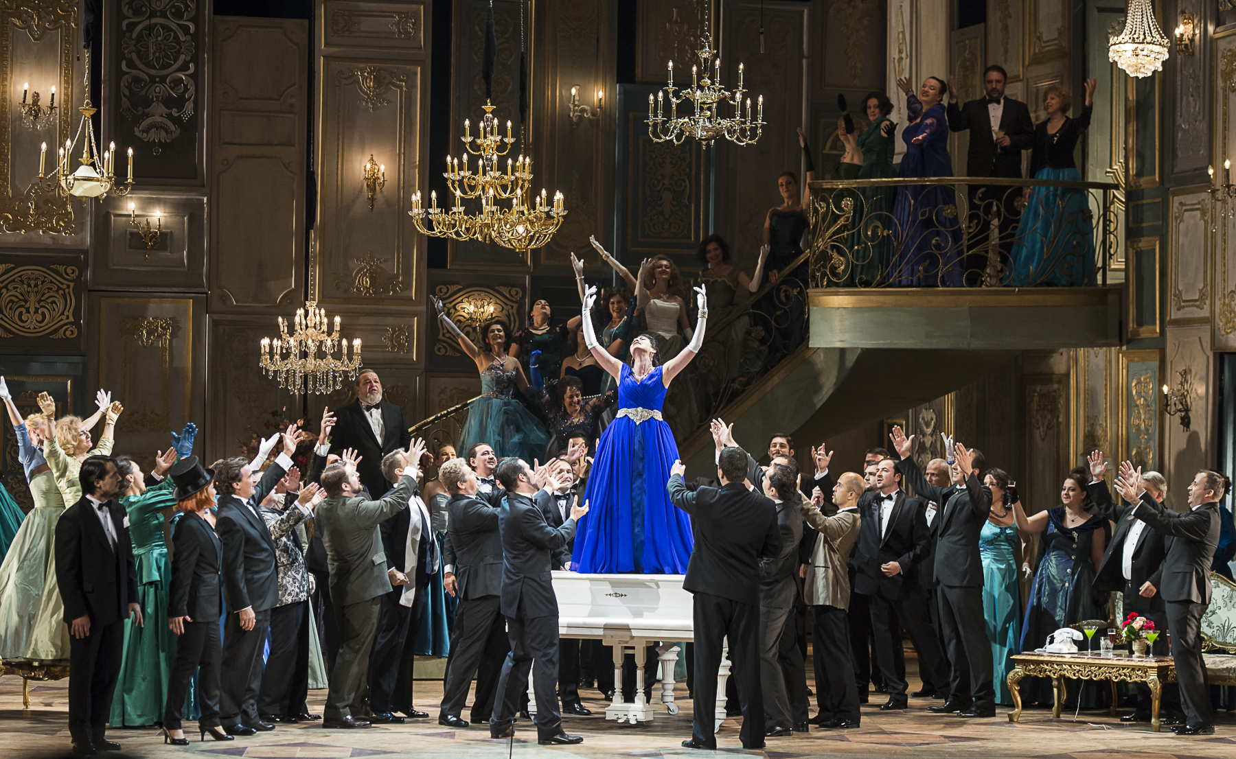 foto premiera Traviata - oct 2014